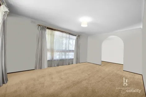 Property photo of 40 Cranbourne Drive Cranbourne VIC 3977