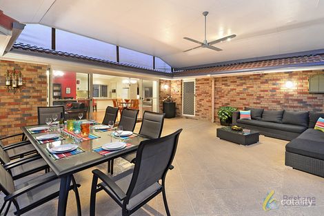 Property photo of 15 Toomba Place Forest Lake QLD 4078
