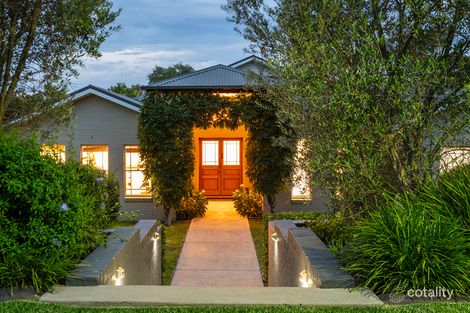Property photo of 6 Sledmere Close Scone NSW 2337