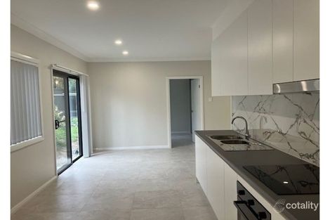 Property photo of 37 Noamunga Crescent Gwandalan NSW 2259