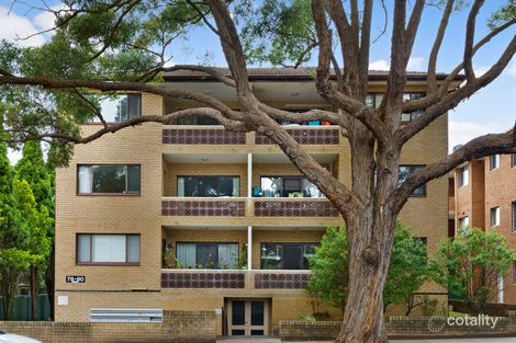 2/78 Hampton Court Rd, Carlton, NSW 2218