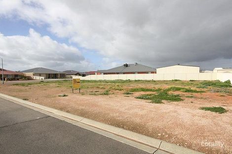 4 Boase Cres, Wallaroo, SA 5556