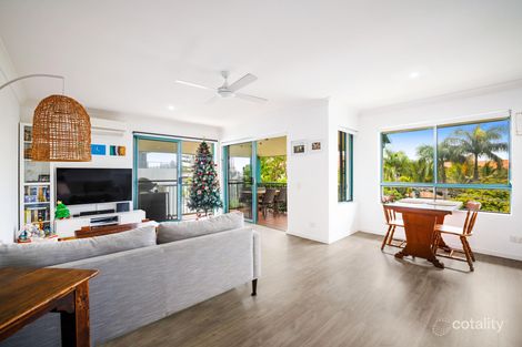 Property photo of 9/17-19 Markeri Street Mermaid Beach QLD 4218