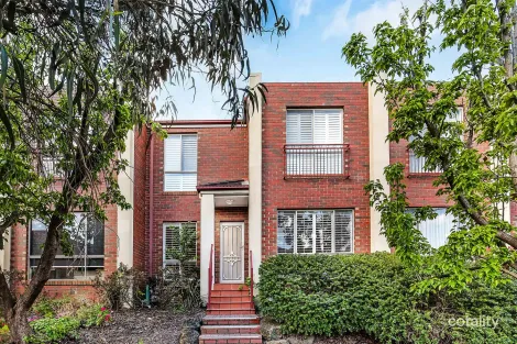 5 Vista Gr, Viewbank, VIC 3084