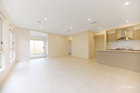 Property photo of 5 Crowlands Circuit Eynesbury VIC 3338