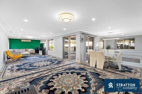 Property photo of 4 Endeavour Court Thornlie WA 6108