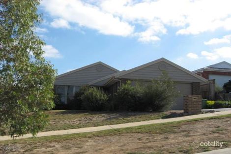 Property photo of 22 Keswick Rise Sunbury VIC 3429