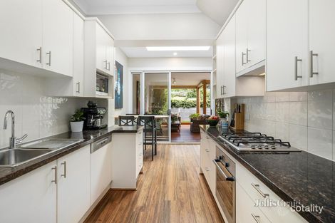 Property photo of 66 Durham Road Surrey Hills VIC 3127