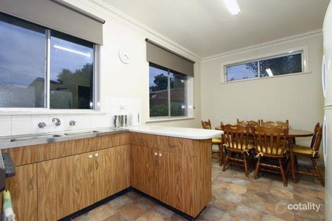Property photo of 4 Picton Court Sale VIC 3850