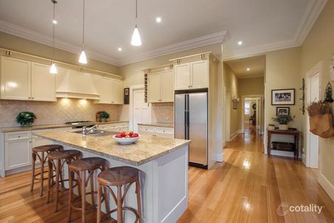 Property photo of 12 Wimba Avenue Kew VIC 3101