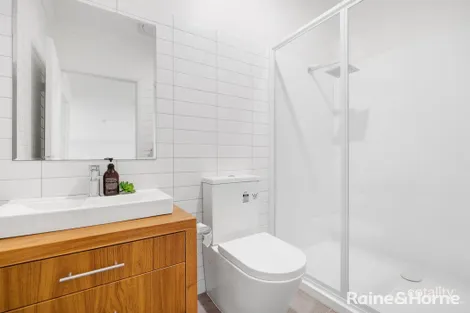 Property photo of 11/94 Havannah Street Bathurst NSW 2795