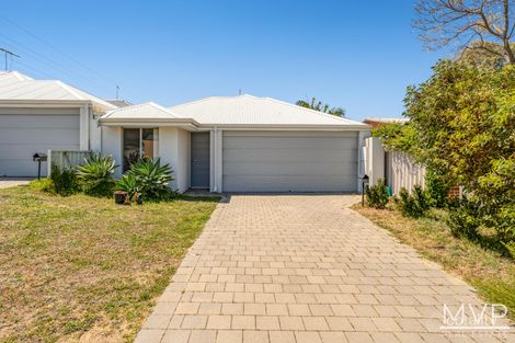 2b Menas Pl, Coolbellup, WA 6163