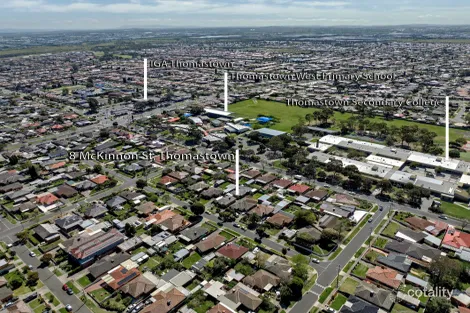 2/8 MCKINNON ST, THOMASTOWN, VIC 3074