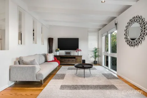 Property photo of 26 Pinnocks Road Emerald VIC 3782