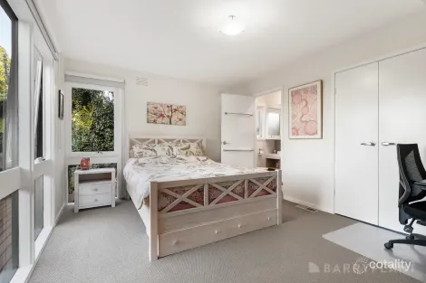 Property photo of 26 Pinnocks Road Emerald VIC 3782