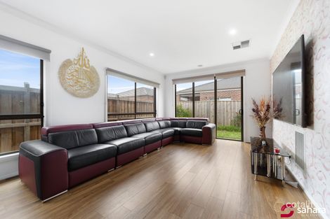 Property photo of 36 Wreath Drive Tarneit VIC 3029