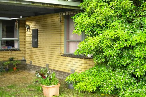 Property photo of 28 Harry Street Cranbourne VIC 3977