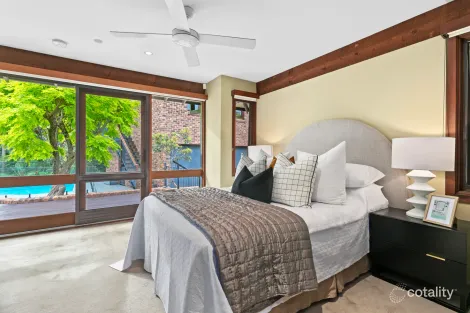 Property photo of 18 Jarrah Place Castle Hill NSW 2154