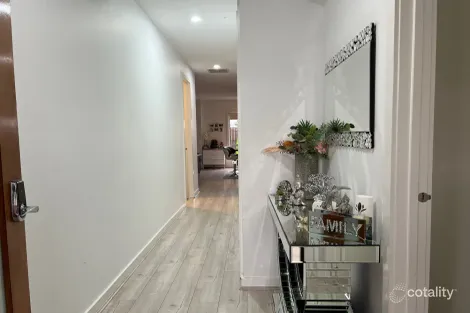 Property photo of 15 Allure Drive Greenvale VIC 3059