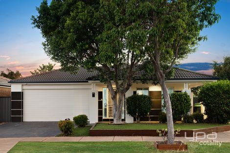 29 Lindsay Gdns, Point Cook, VIC 3030