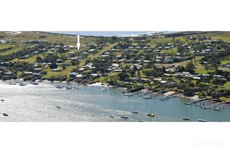 30 Doctor St, Burnett Heads, QLD 4670