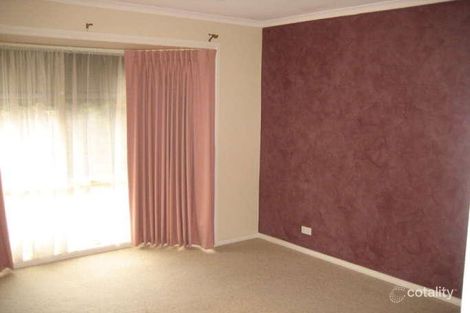 Property photo of 24/5-17 William Road Berwick VIC 3806