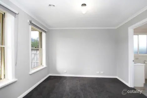 Property photo of 2 Neathfield Court Warrnambool VIC 3280