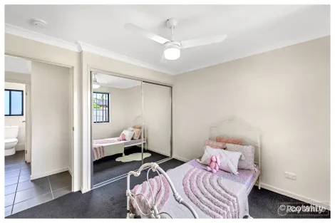 Property photo of 1 Gee Place Gracemere QLD 4702