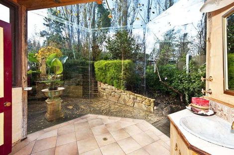 Property photo of 35 New Road Kangaroo Ground VIC 3097