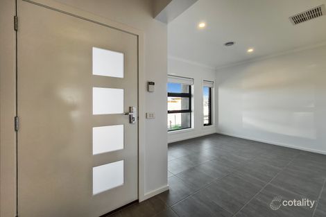 Property photo of 15 Flame Street Tarneit VIC 3029