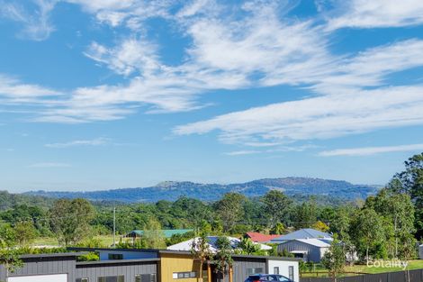 Property photo of 8 Hazel Place Glenview QLD 4553