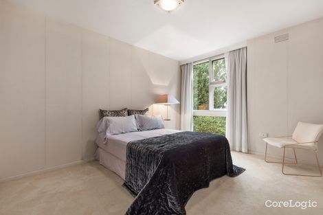 Property photo of 22/14 Lansell Road Toorak VIC 3142