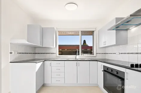 Property photo of 105 Eucalyptus Drive Macquarie Fields NSW 2564