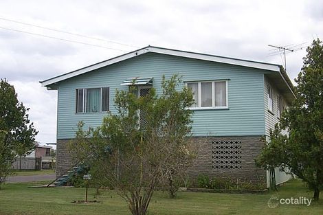 23 Selwyn St, North Booval, QLD 4304