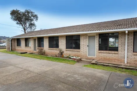 2 Cooyal St, Cowra, NSW 2794