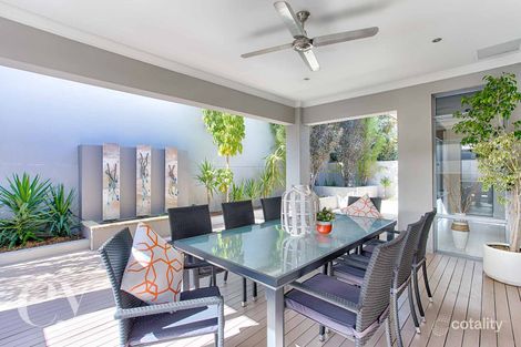 Property photo of 5 Barrow Crescent North Coogee WA 6163