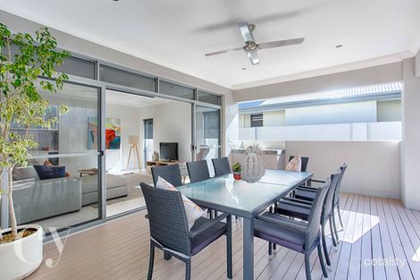 Property photo of 5 Barrow Crescent North Coogee WA 6163