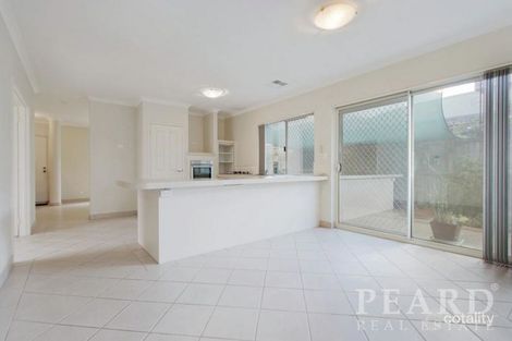 Property photo of 28 Parrotbush Crescent Ellenbrook WA 6069