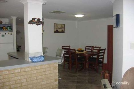 Property photo of 14 Bronzewing Court Brookdale WA 6112