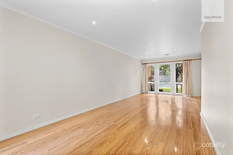 Property photo of 8 Tanderum Drive Coburg VIC 3058
