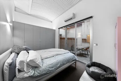 Property photo of 104/10 Hillingdon Place Prahran VIC 3181