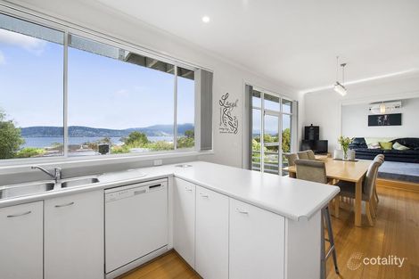 Property photo of 493 Oceana Drive Howrah TAS 7018