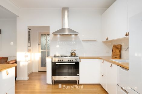 13 Birdsey St, Thomson, VIC 3219