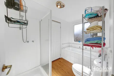 Property photo of 27 Walsh Street Ballan VIC 3342