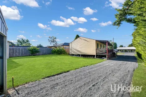 Property photo of 27 Walsh Street Ballan VIC 3342