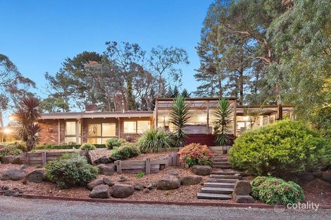 2 Nioka Ct, Park Orchards, VIC 3114