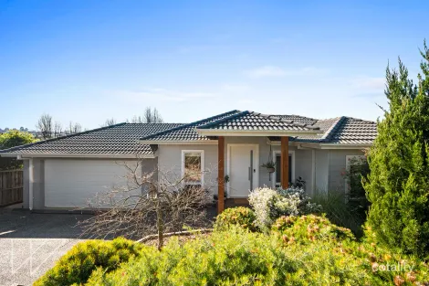 89 MCNEILLY RD, DROUIN, VIC 3818