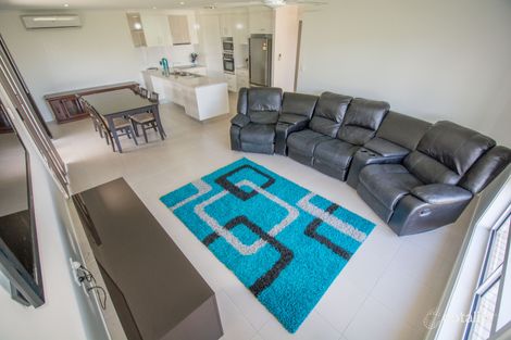 Property photo of 18 Tree Close Thabeban QLD 4670