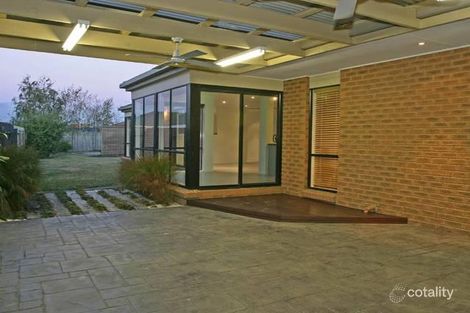 Property photo of 14 Chatsworth Court Beaconsfield VIC 3807
