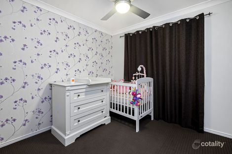 Property photo of 31 Burnett Drive Holmview QLD 4207
